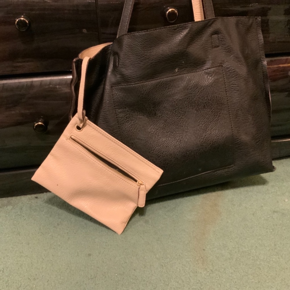 Handbag - Picture 4 of 5